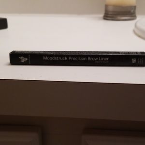 Younique Moodstruck Precision brow liner in dark